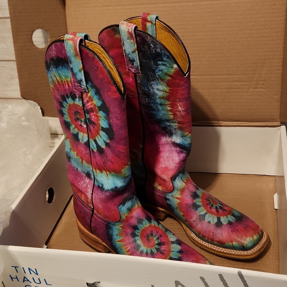 Tin Haul Groovy Tie Dye Camper Sole Boots Size 7 1/2